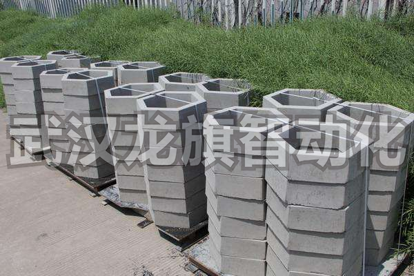 六棱塊預製件(jiàn)